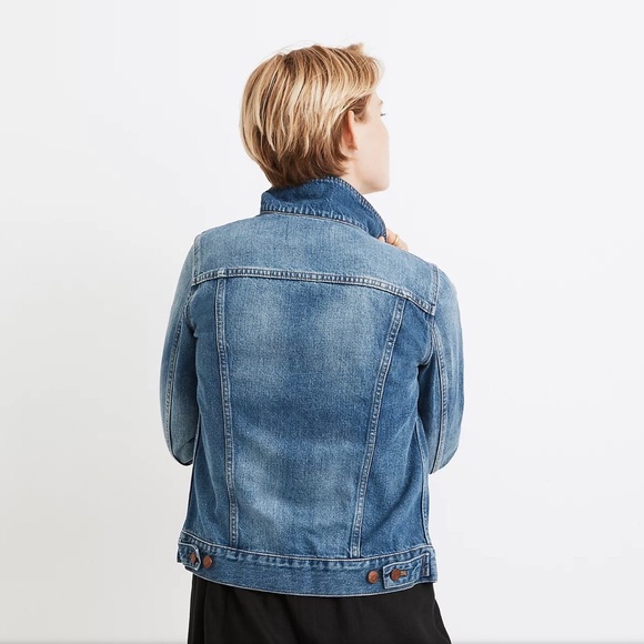 ⚜️*•.Madewell The Jean Jacket in Pinter Wash Size XS NWT.•*⚜️ - Picture 3 of 14